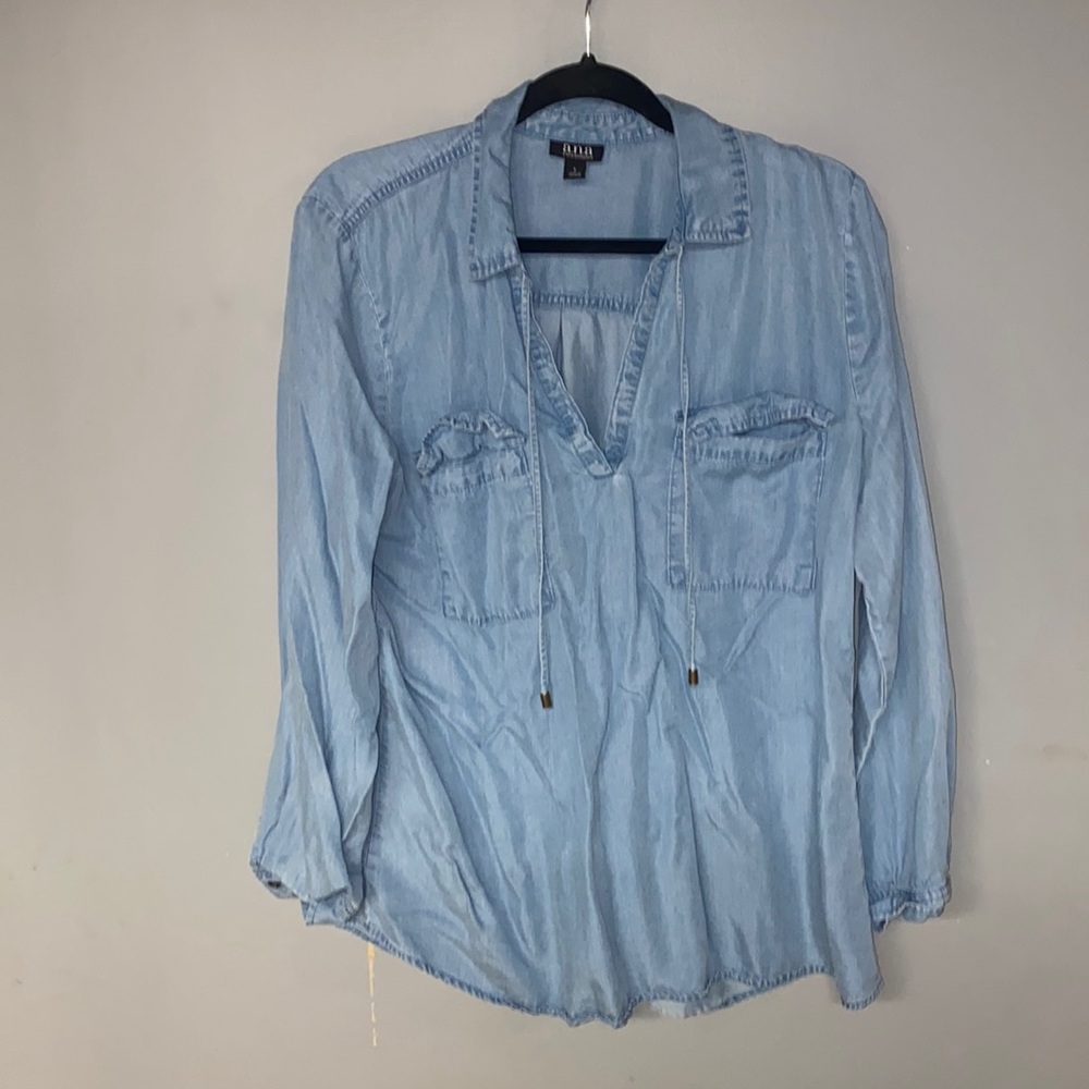 a.n.a Denim V Neck with Pockets